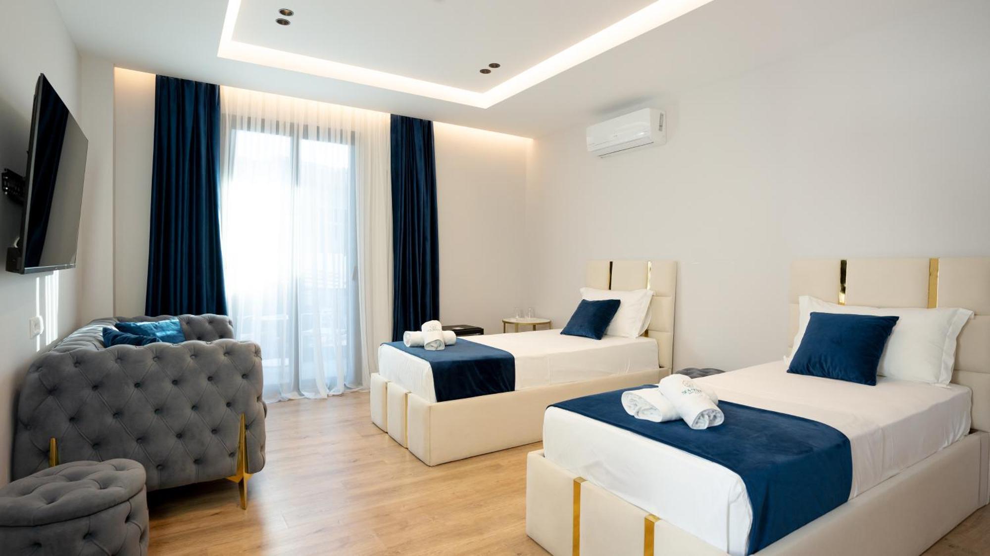 Sea Queen Luxury Hotel Radhimë 外观 照片